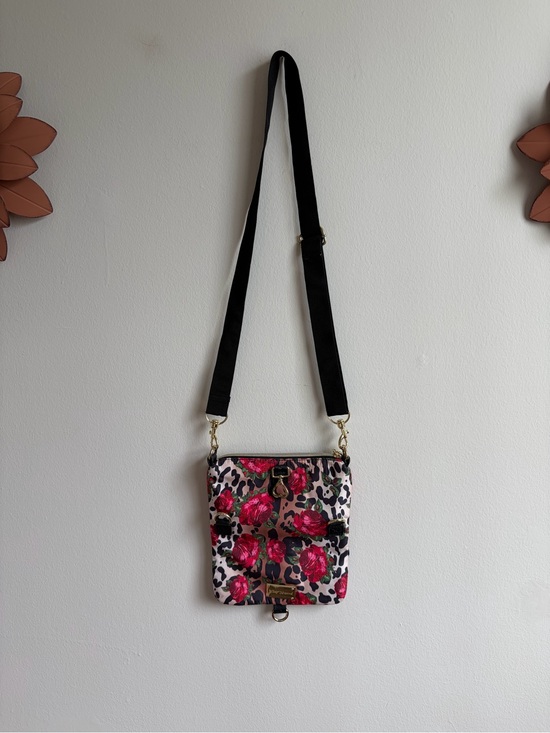 Betsey Johnson Handbags - Betsey Johnson Floral Leopard Crossbody Bag